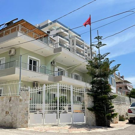 Villa Xhevdet Sarandë Eksteriør bilde
