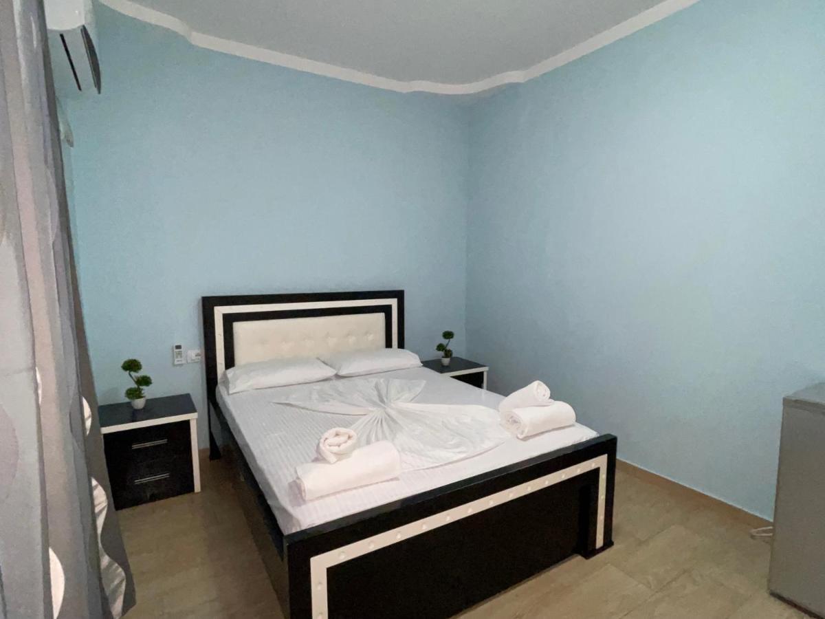 Villa Xhevdet Sarandë Eksteriør bilde