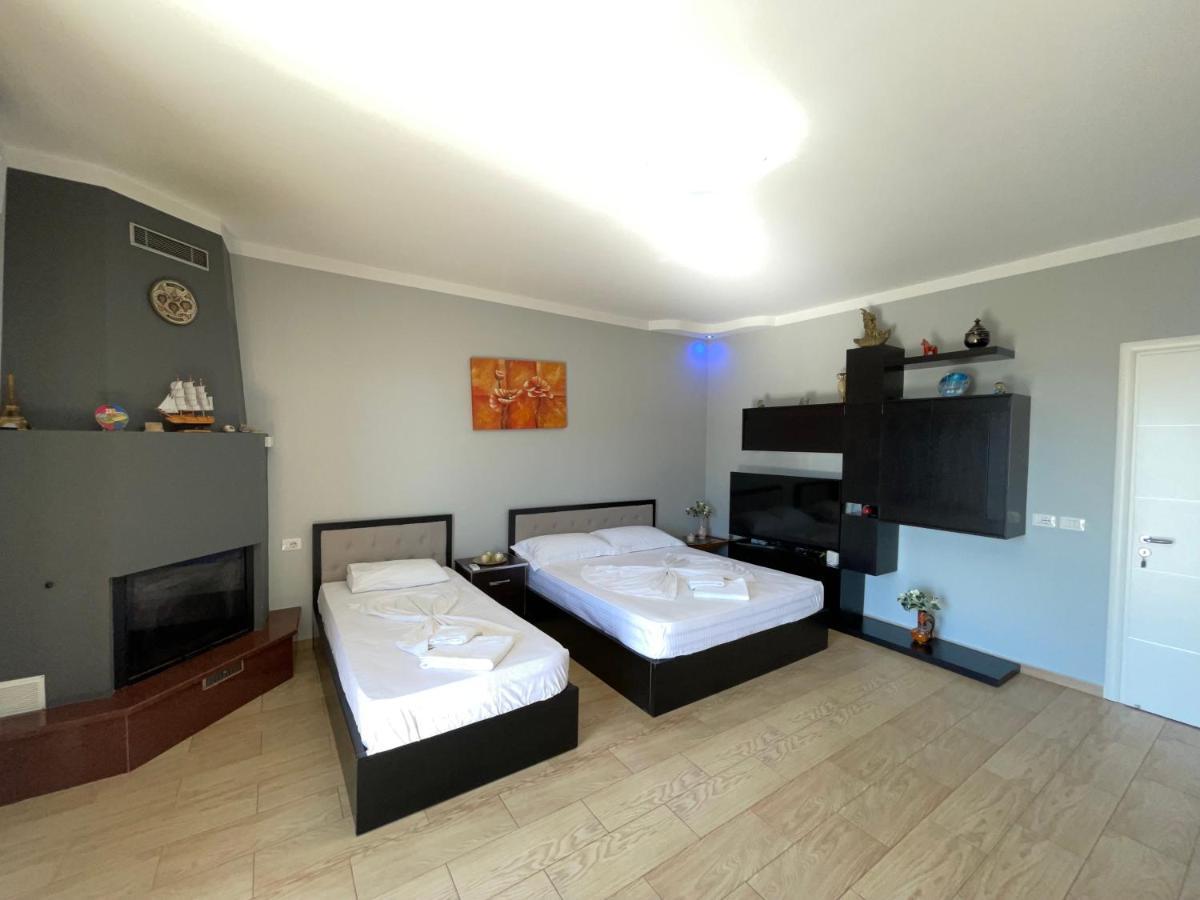 Villa Xhevdet Sarandë Eksteriør bilde