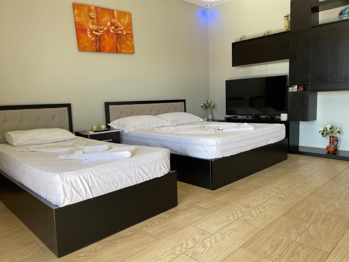 Villa Xhevdet Sarandë Eksteriør bilde