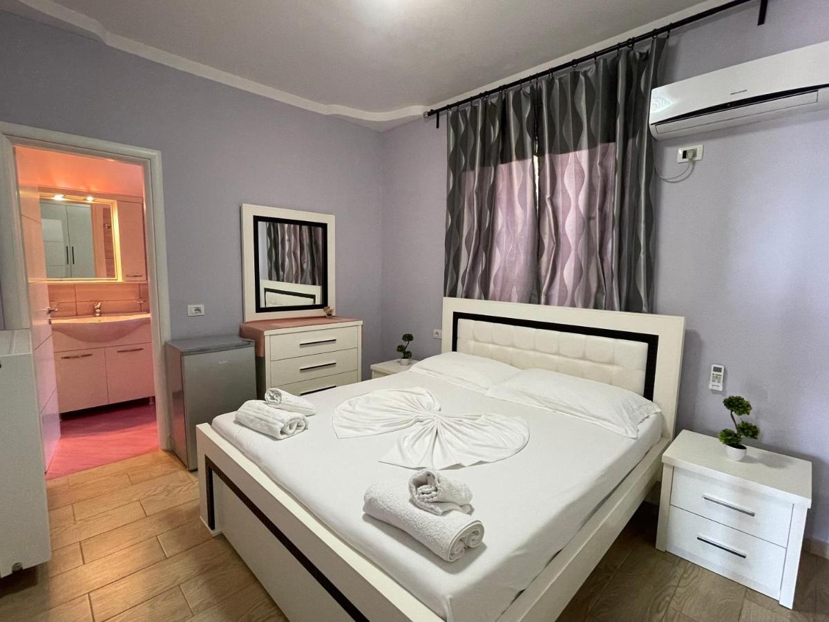 Villa Xhevdet Sarandë Eksteriør bilde