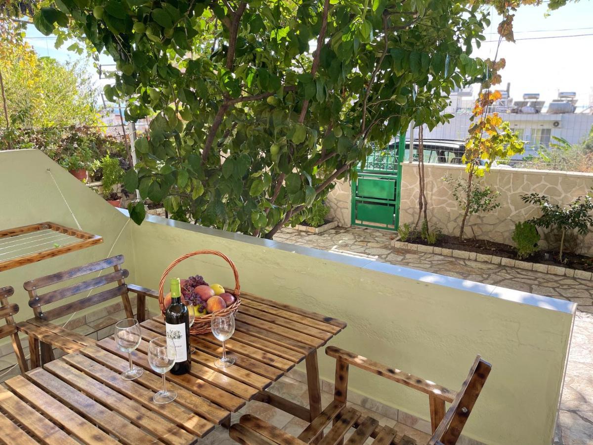Villa Xhevdet Sarandë Eksteriør bilde