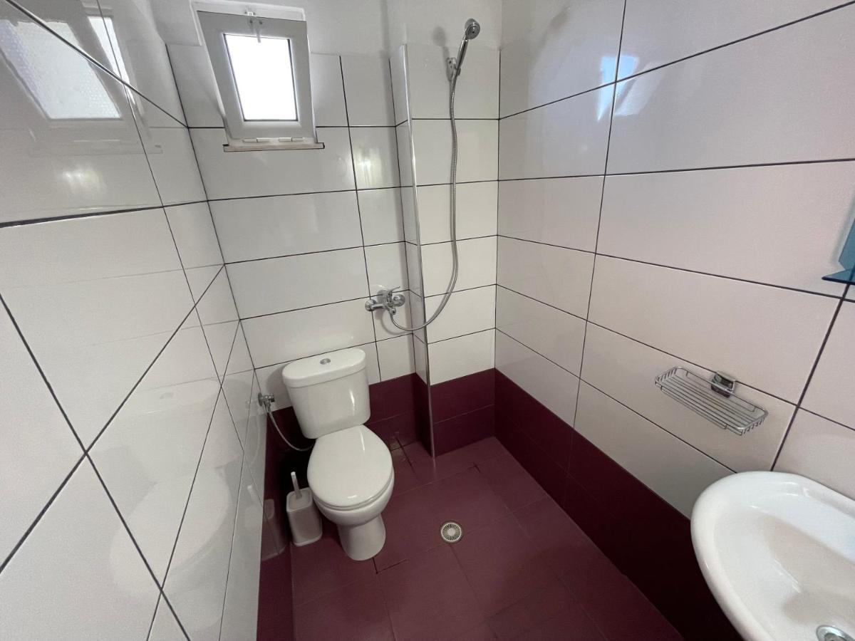 Villa Xhevdet Sarandë Eksteriør bilde